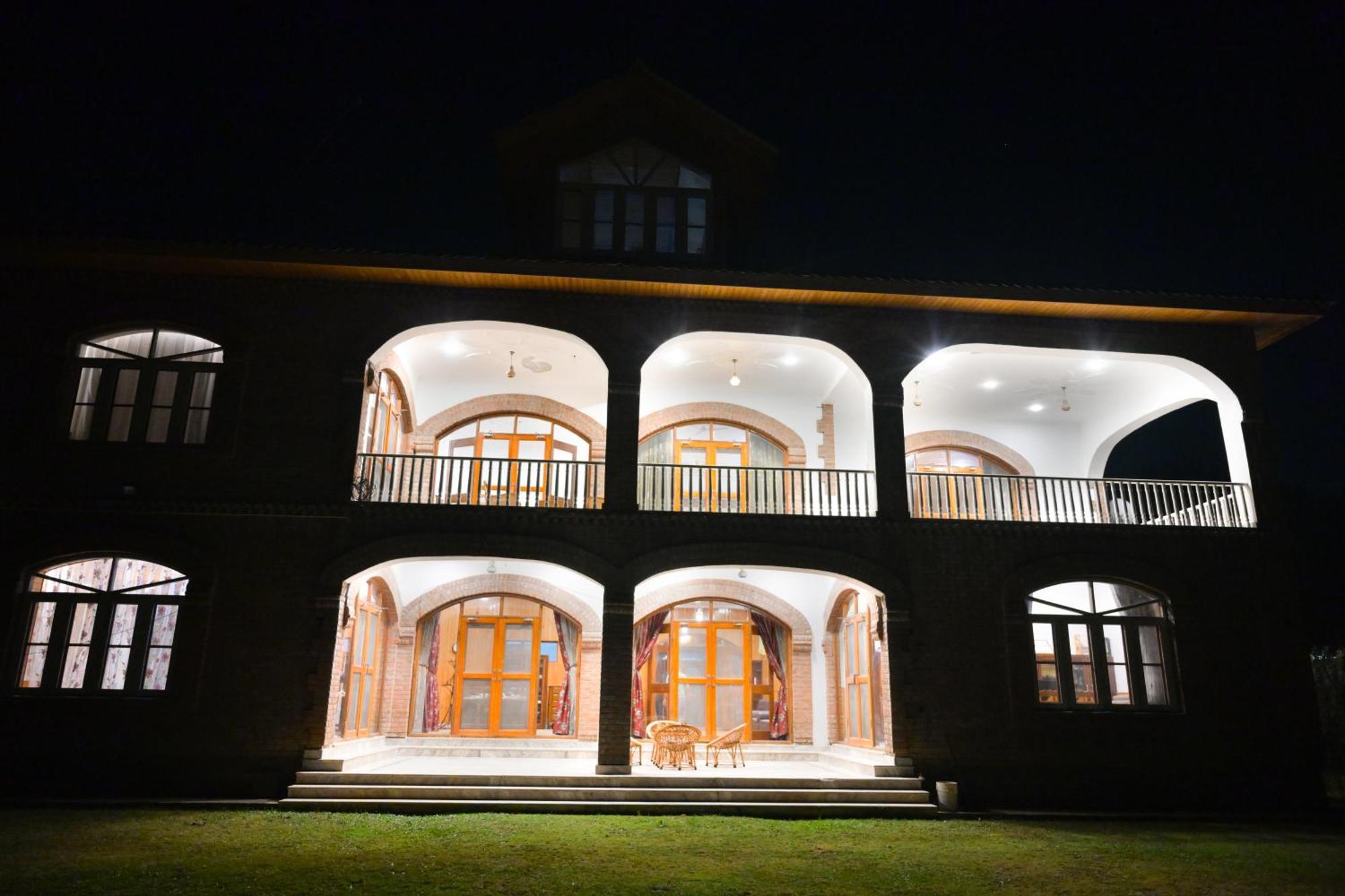 The Country Hills Villa Srīnagar Екстериор снимка