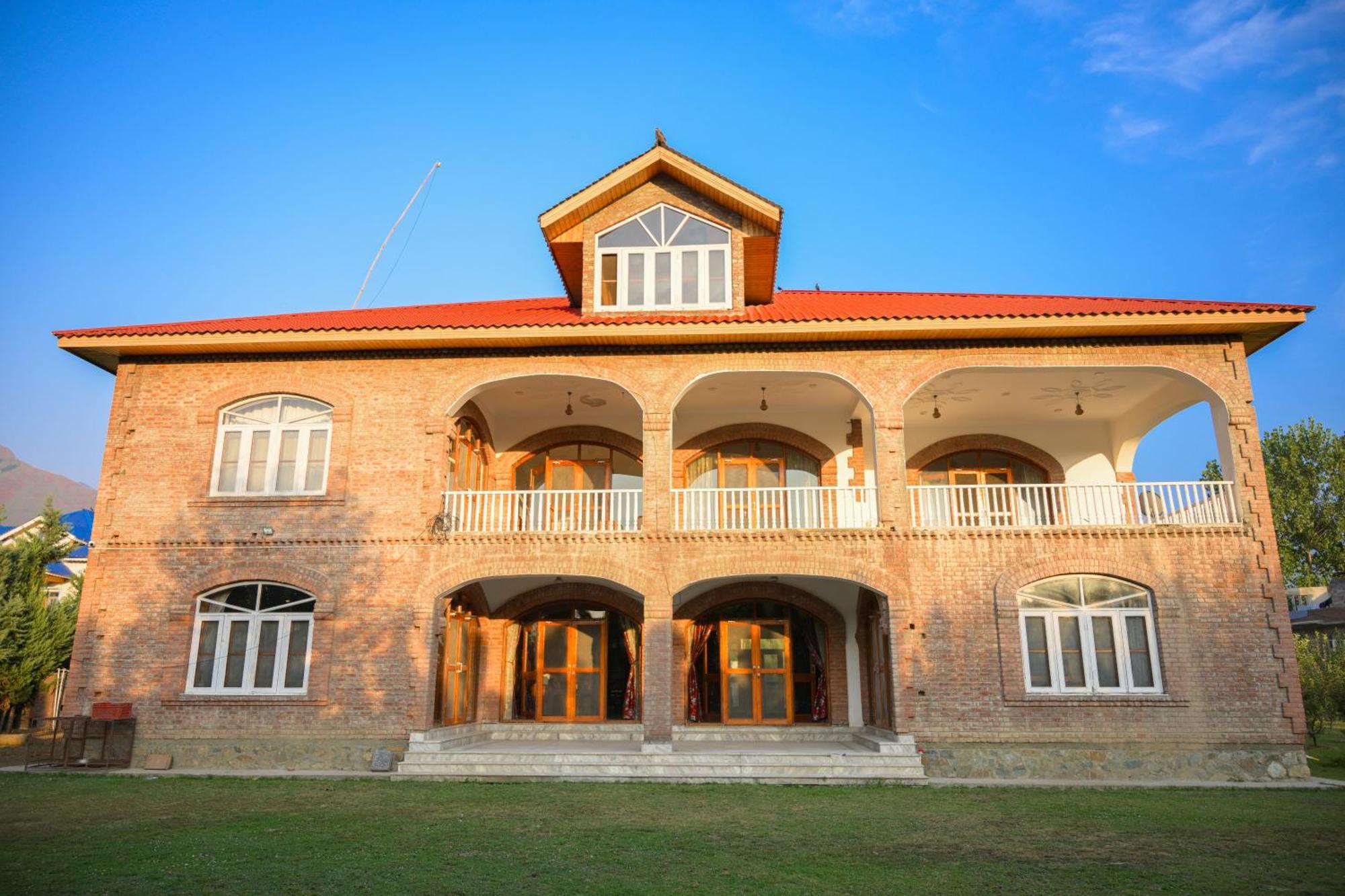 The Country Hills Villa Srīnagar Екстериор снимка